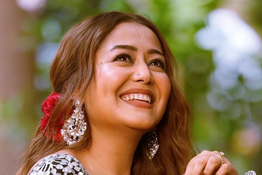 Meet samosa seller's daughter Neha Kakkar who became star singer