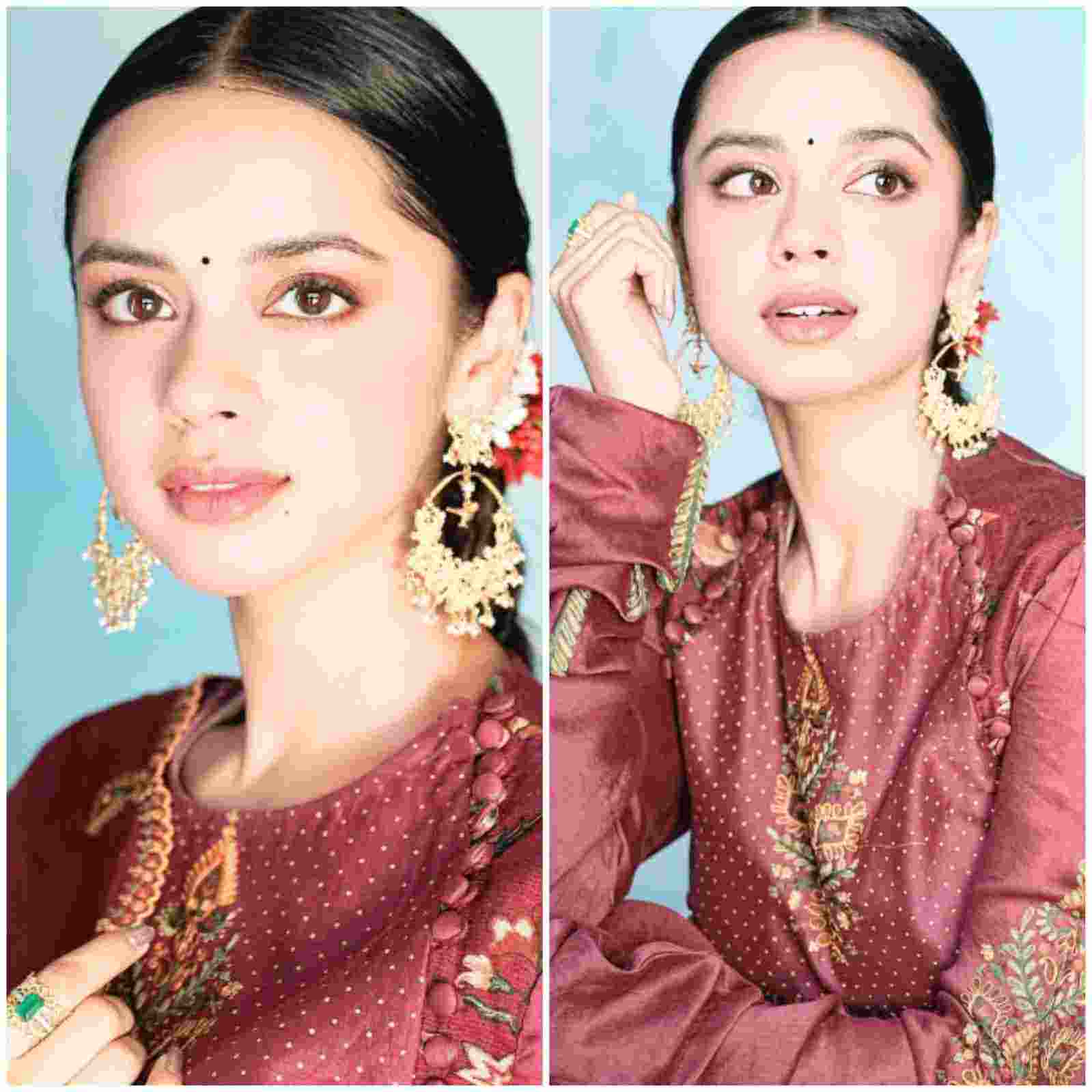 লাল লেহঙ্গায় যেন সত্যিই ‘ফুল’ ‘লাপতা লেডিজ়’-এর নীতাংশী গোয়েল।