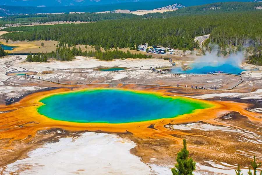 Yellowstone super volcano of USA which may cause of mass extinction 