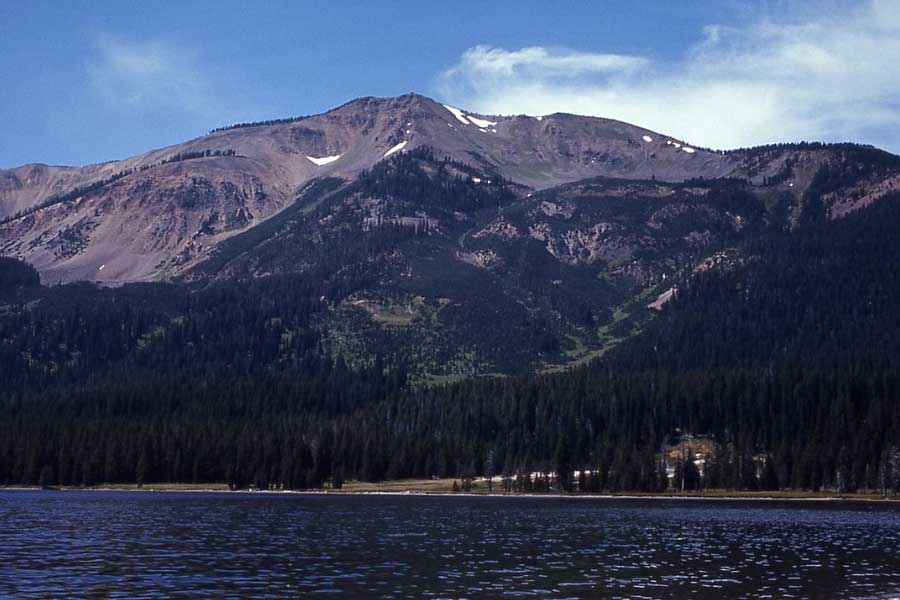 Yellowstone super volcano of USA which may cause of mass extinction 