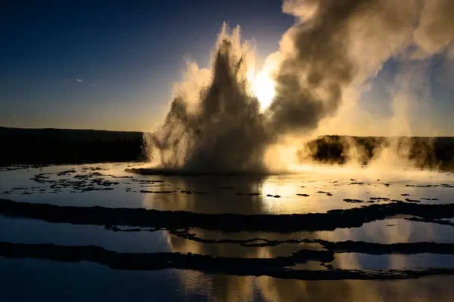 Yellowstone super volcano of USA which may cause of mass extinction 