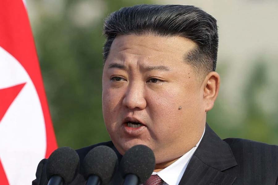 North Korea dug large ditches at border of South Korea may trigger war in Korean Peninsula 