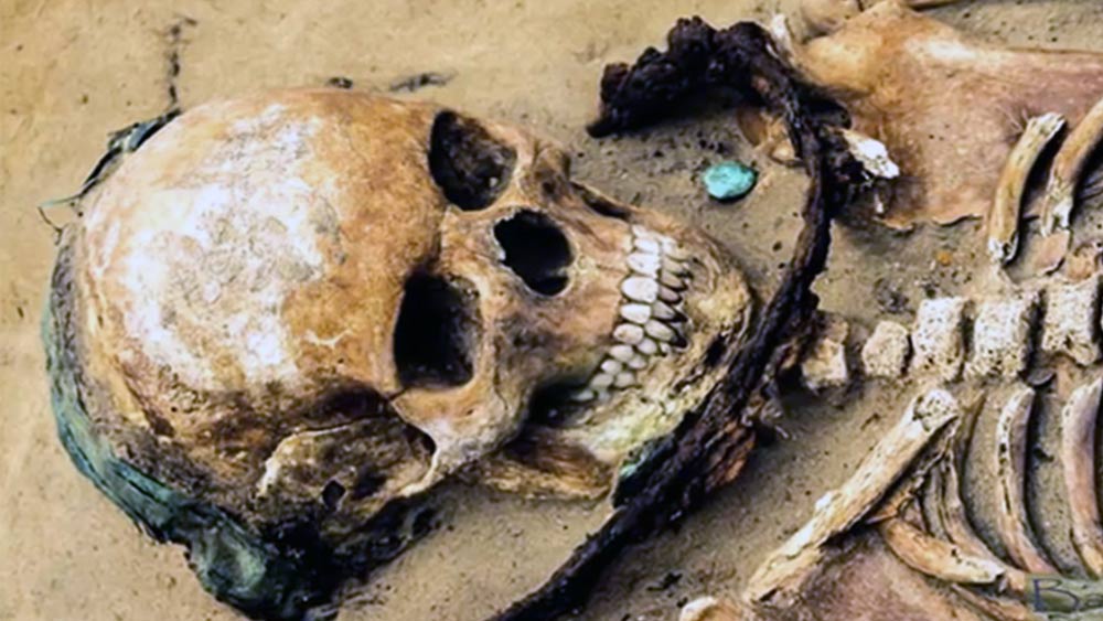 Scientists has reconstructed Zosia's 400 year old face of vampire 