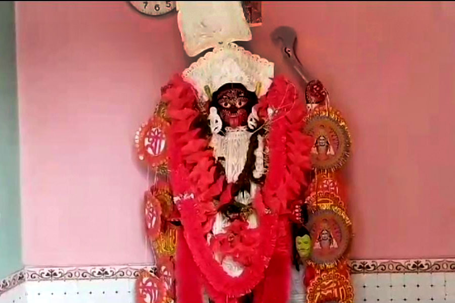 Jewellery of another Kali idol theft in Bardhaman Aushgram