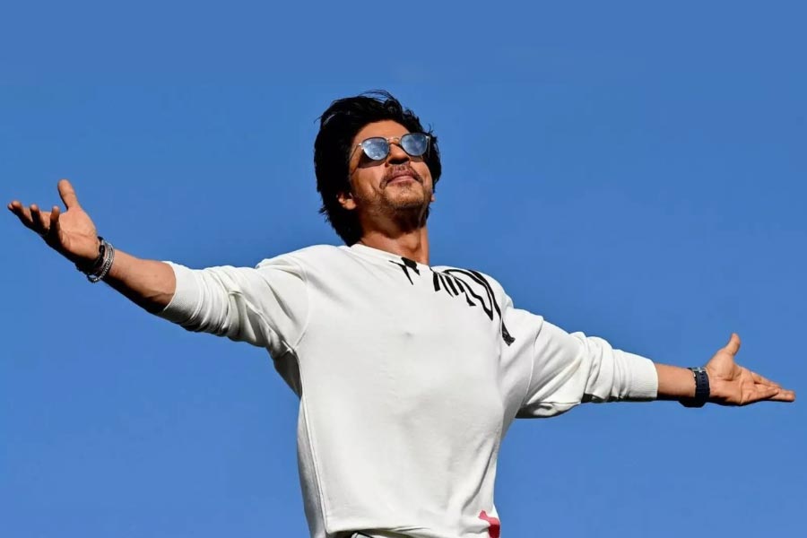 Shah Rukh Khan reveals he has finally quit smoking, what are the benefits of it