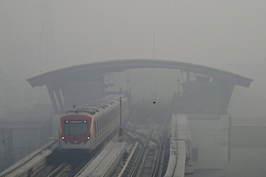 Lahore air pollution record high Pakistan alleged India for smog situation 