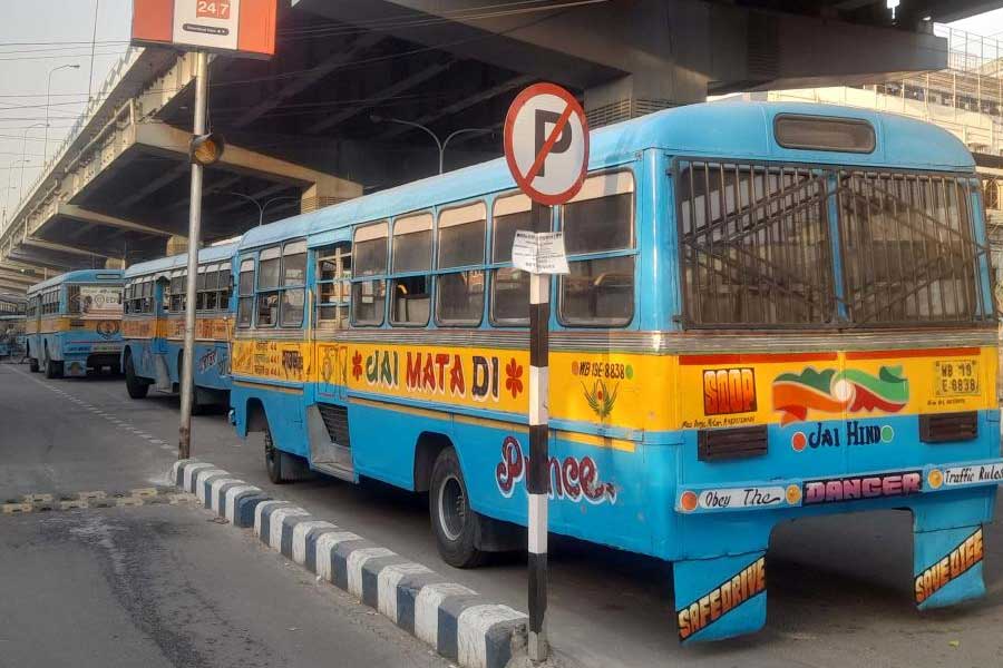 Kolkata Bus Services | Questions arise due to sudden decrease and ...