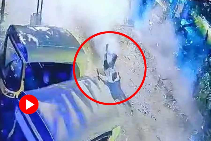 Police take action after Drunk Man sit on firecracker for new vehicle and dies