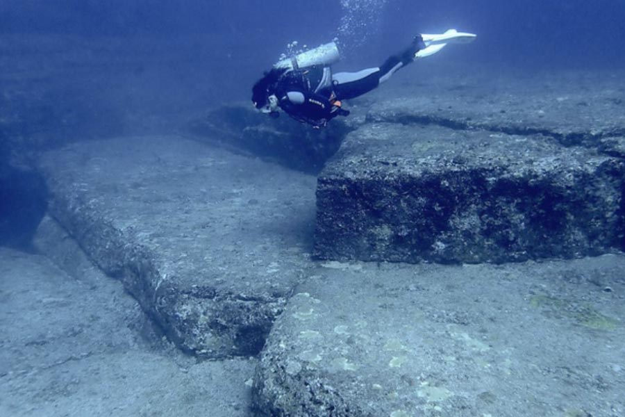 Japan lost under water Pyramid city in Pacific Ocean know the details