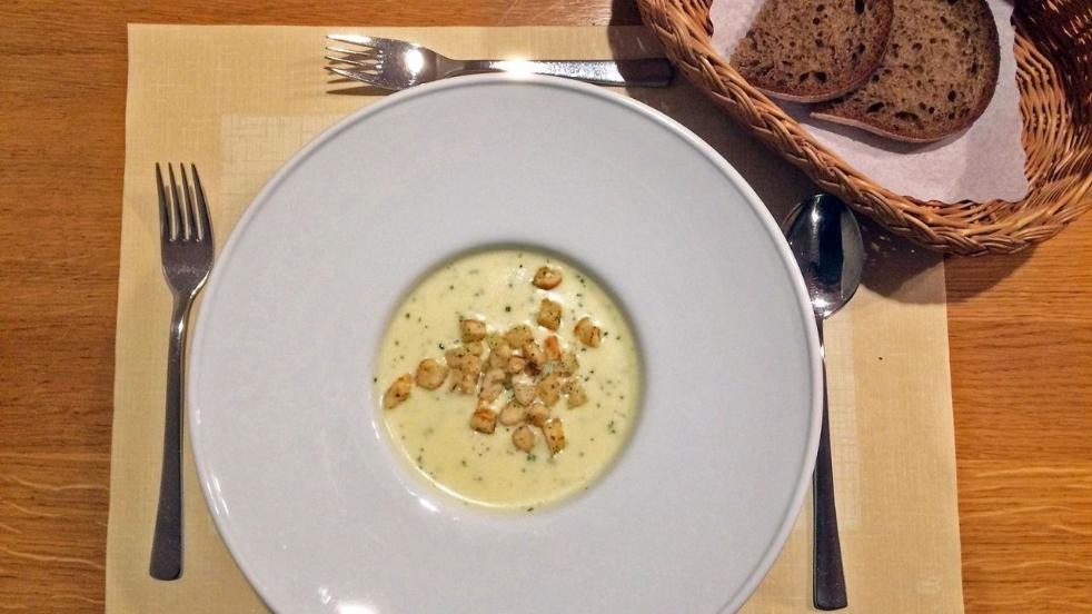 এমনই সেই স্যুপের মাহাত্ম্য, কয়েক ঘণ্টা যে যুদ্ধের থেমে থাকার কথা ছিল, তা থেমে গেল কয়েক বছরের জন্য।