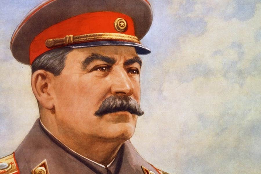 From Hitler to Chairman Mao know the strange habits of Dictators 