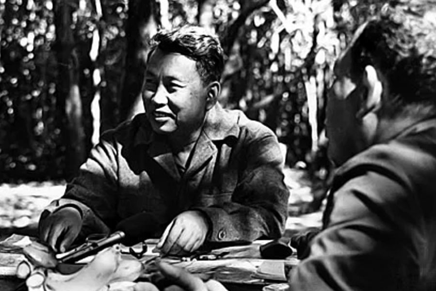 From Hitler to Chairman Mao know the strange habits of Dictators 