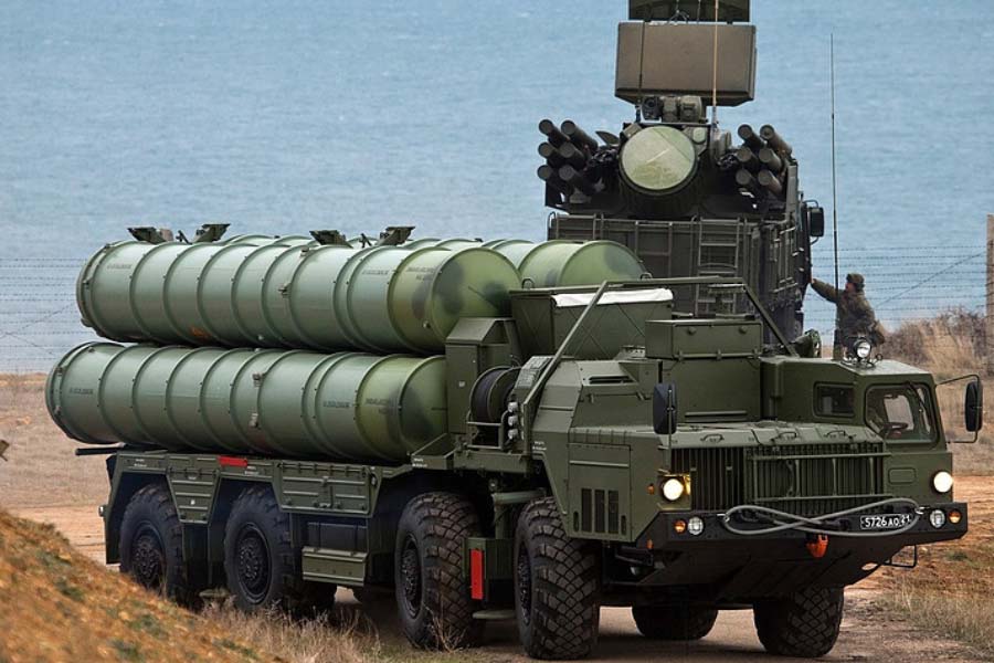 China going to launch HQ 19 missile defence system and J 35A fighter jet is it threat for India 