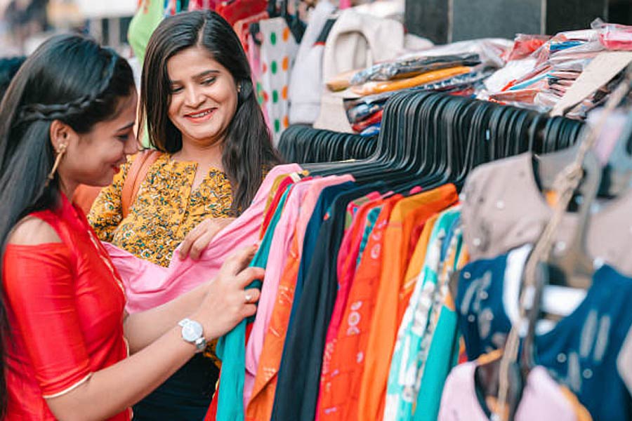 Who are middle class of India know the definition and other criteria 