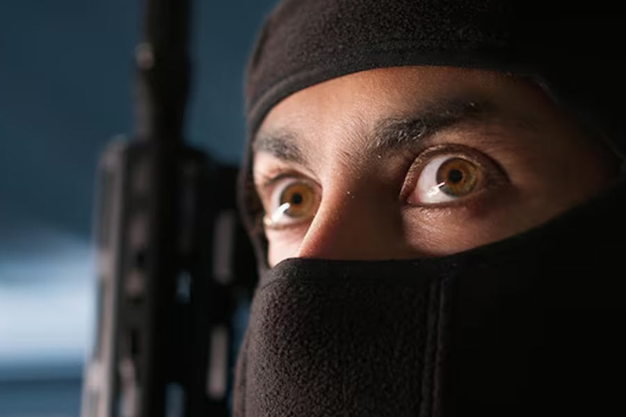 Iran using Pakistani citizens against Israel and America know the consequences 