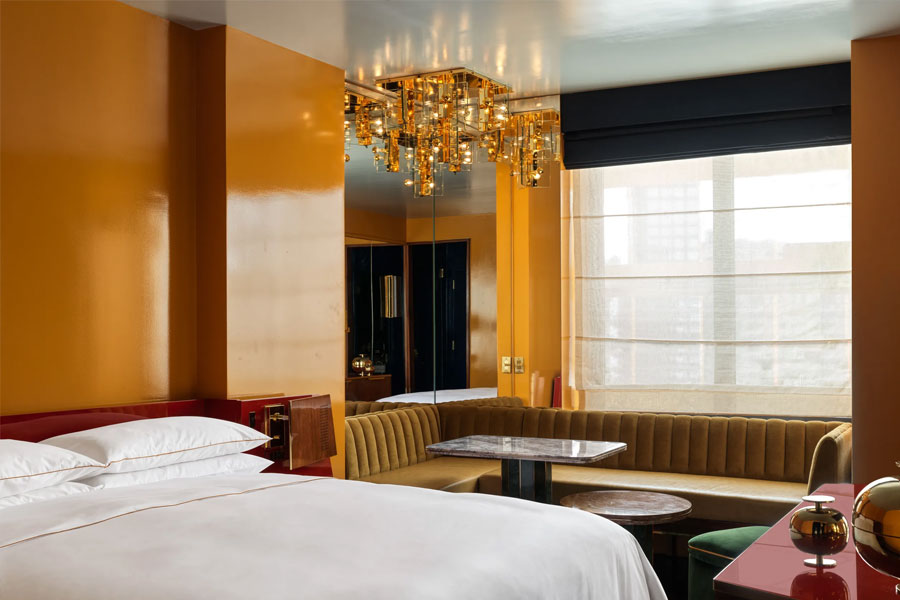 All needs to know about Chicken shaped Hotel in Philippines 