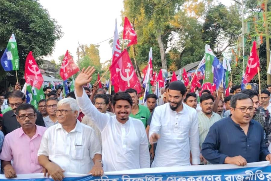 Different political parties are busy with their election campaigns ahead of West Bengal Assembly By Election 2024