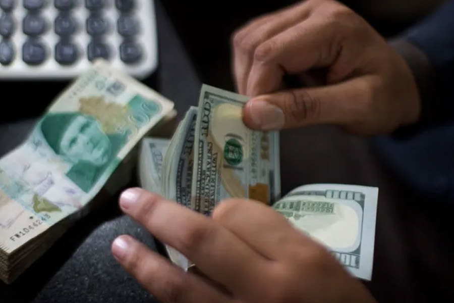 All you need to know about reason behind brain drain of Pakistan middle class youth 