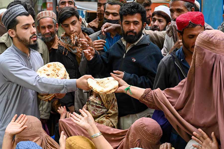 All you need to know about reason behind brain drain of Pakistan middle class youth 