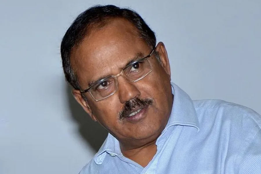 Pinaka Multi Barrel Rocket Launcher System France may purchase this weapon from India 