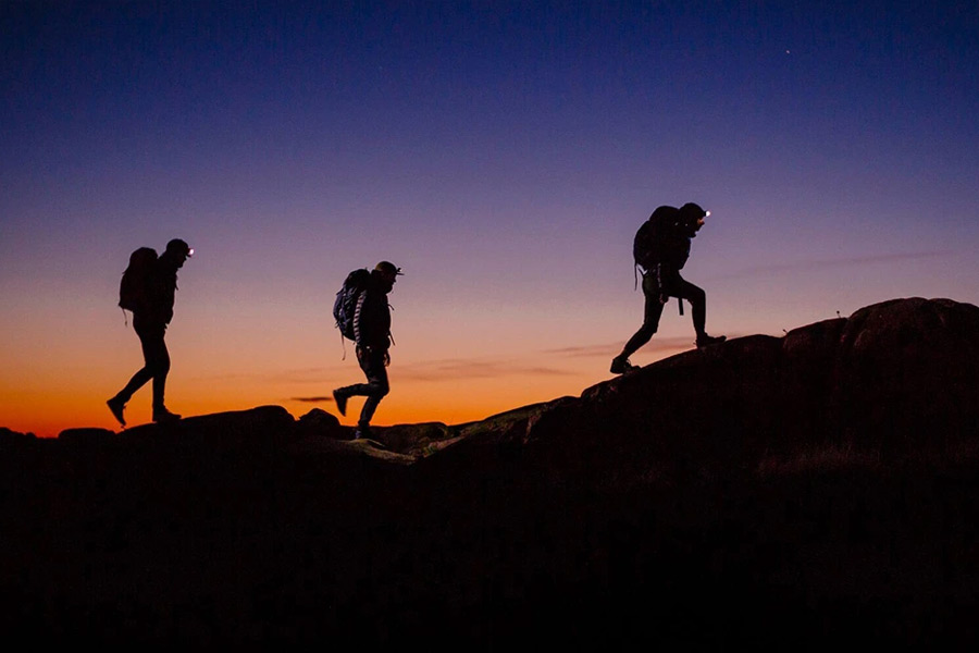 Travellers of China choosing longer, more uncomfortable means of transport to explore destinations 