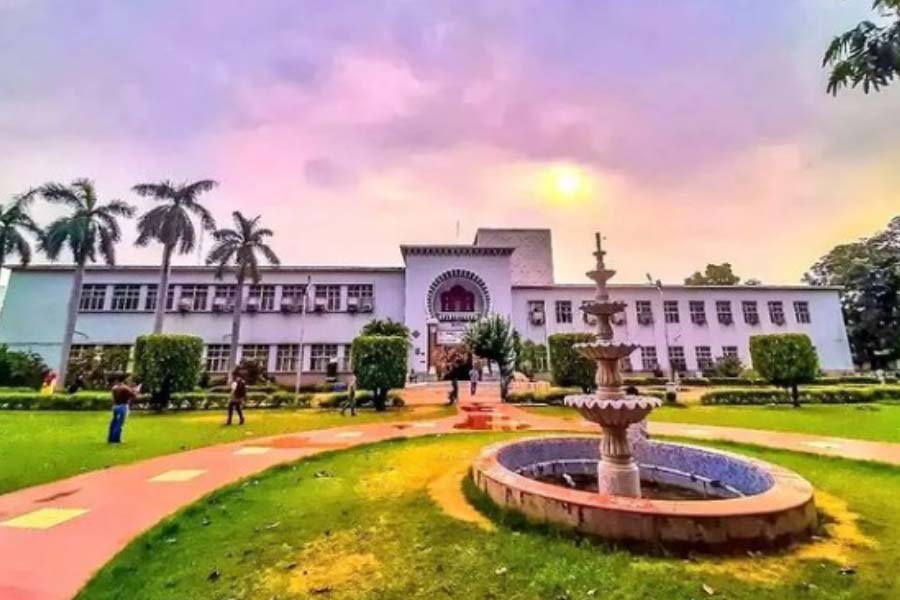 All need to know about Aligarh Muslim University minority status case