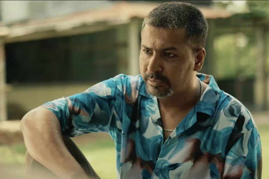 ‘তালমার রোমিয়ো জুলিয়েট’ ওয়েব সিরিজ়ের একটি দৃশ্যে অনির্বাণ ভট্টাচার্য।
