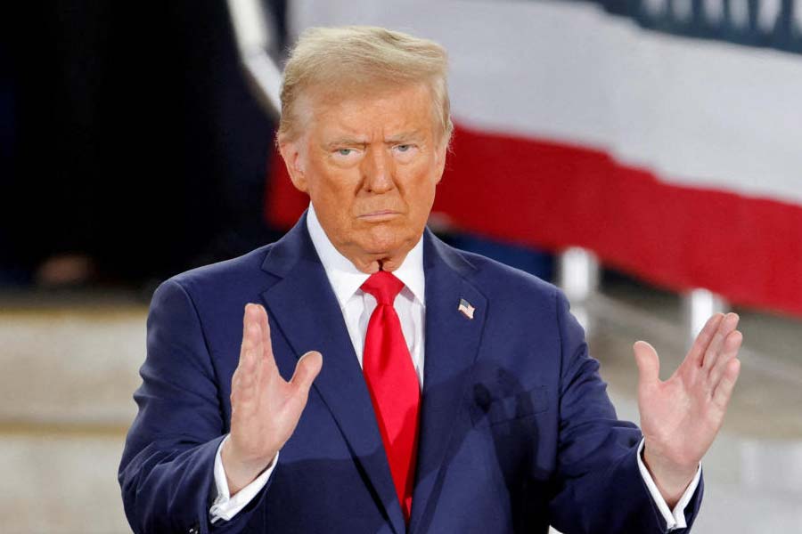 Donald Trump America First Policy may trigger US recession and global economic crisis 