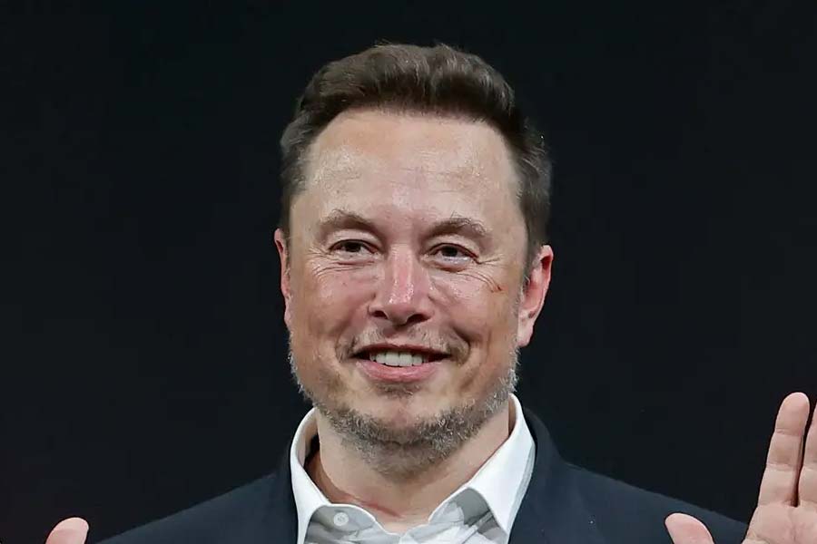 Elon Musk Company Starlink may get entry in Indian telecom market how concern is it 
