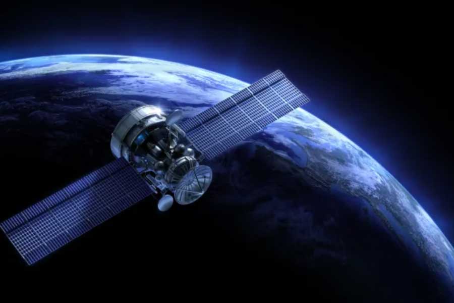 Elon Musk Company Starlink may get entry in Indian telecom market how concern is it 