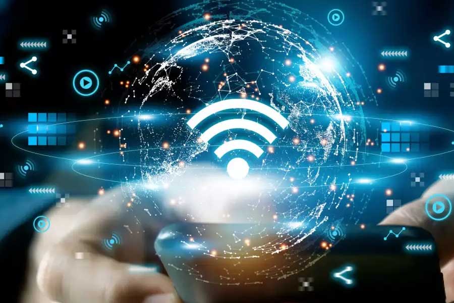 Elon Musk Company Starlink may get entry in Indian telecom market how concern is it 