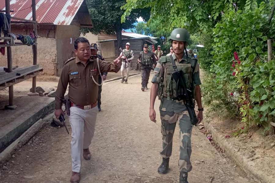 মণিপুরের ছয় থানায় নতুন করে বলবৎ হল আফস্পা।