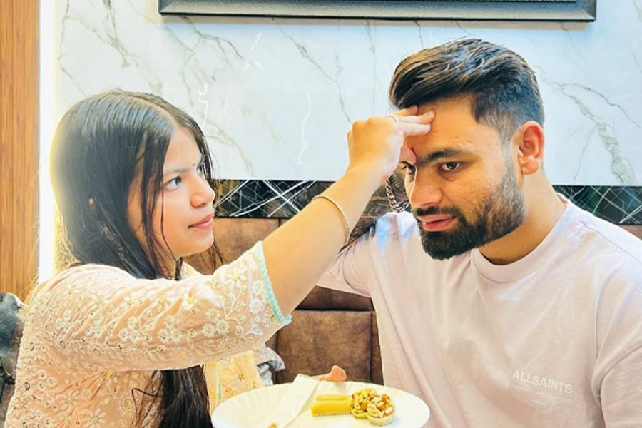 Rinku Singh team India and KKR cricketer purchase Rs 3 5 crore bungalow with private pool and rooftop bar in Aligarh Uttar Pradesh