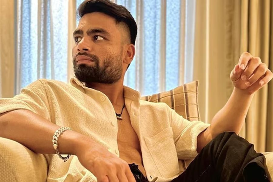 Rinku Singh team India and KKR cricketer purchase Rs 3 5 crore bungalow with private pool and rooftop bar in Aligarh Uttar Pradesh