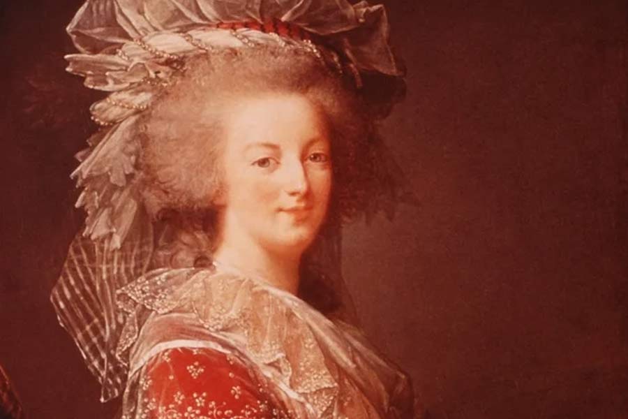 A mysterious necklace with 500 diamonds links to a scandal of Marie Antoinette