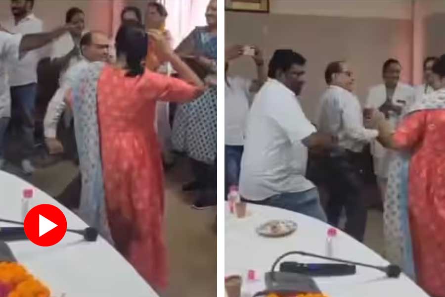 Video of doctors and nurses dance inside hospital in Varanasi created ruckus