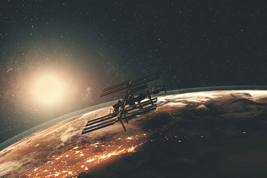 NASA astronaut warns about International Space Station leakage and aging spacesuits 