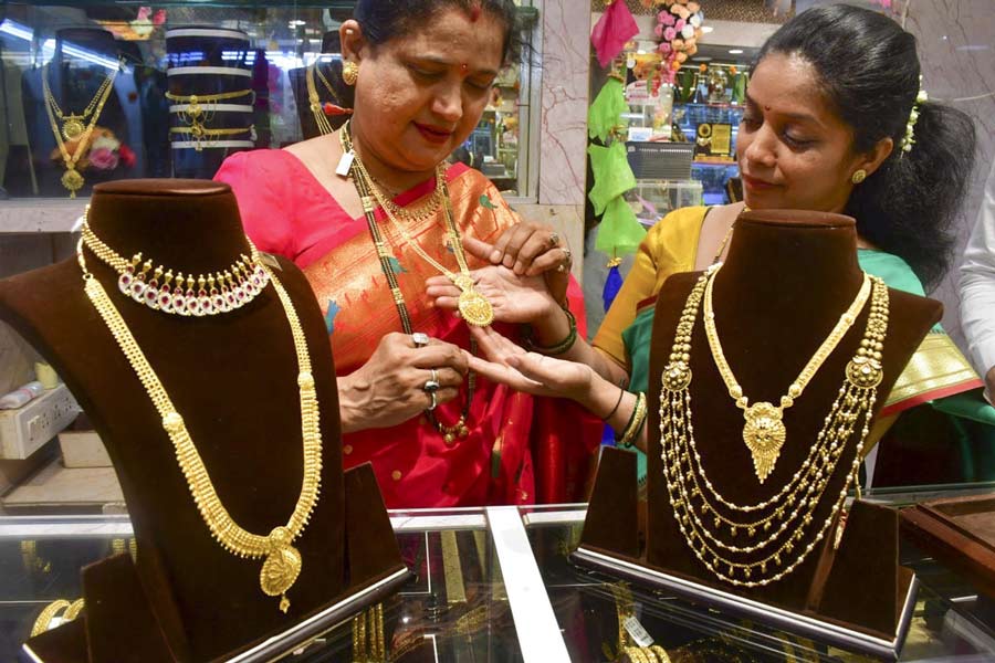 How much gold one can keep at home know the income tax rule 
