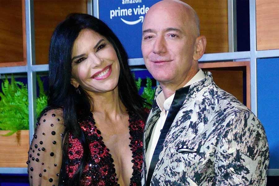 Jeff Bezos and Lauren Sanchez are getting ready to marry in an extravagant ceremony 
