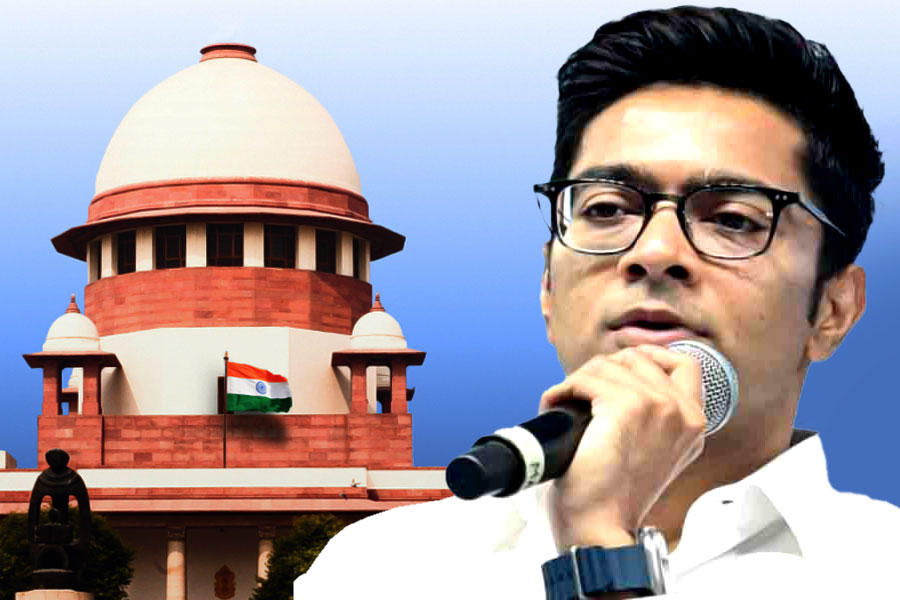 State submits report to Supreme Court in case of indecent comments against Abhishek Banerjee’s daughter includes names of 7 IPS officers dgtl