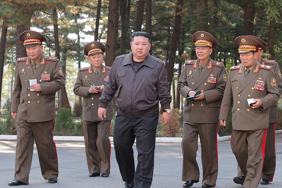 Kim Jong un North Korea Supreme Leader starts loud noise across the border of South Korea 