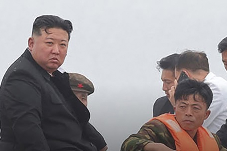 Kim Jong un North Korea Supreme Leader starts loud noise across the border of South Korea 