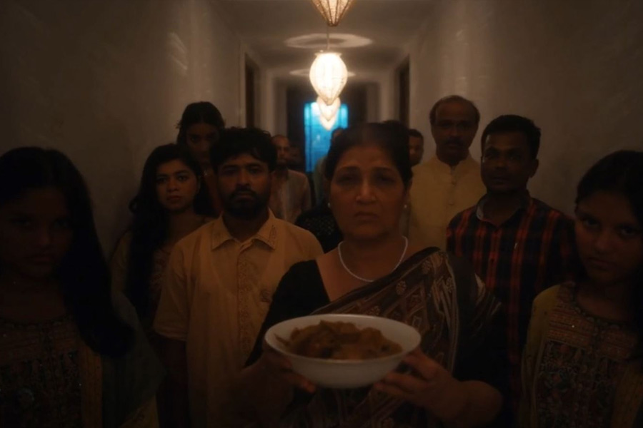 A review of Mosharraf Karim starrer web series Adhunik Bangla Hotel