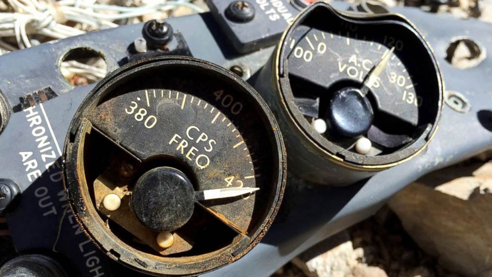 What is the story behind mysterious accident of flight 401