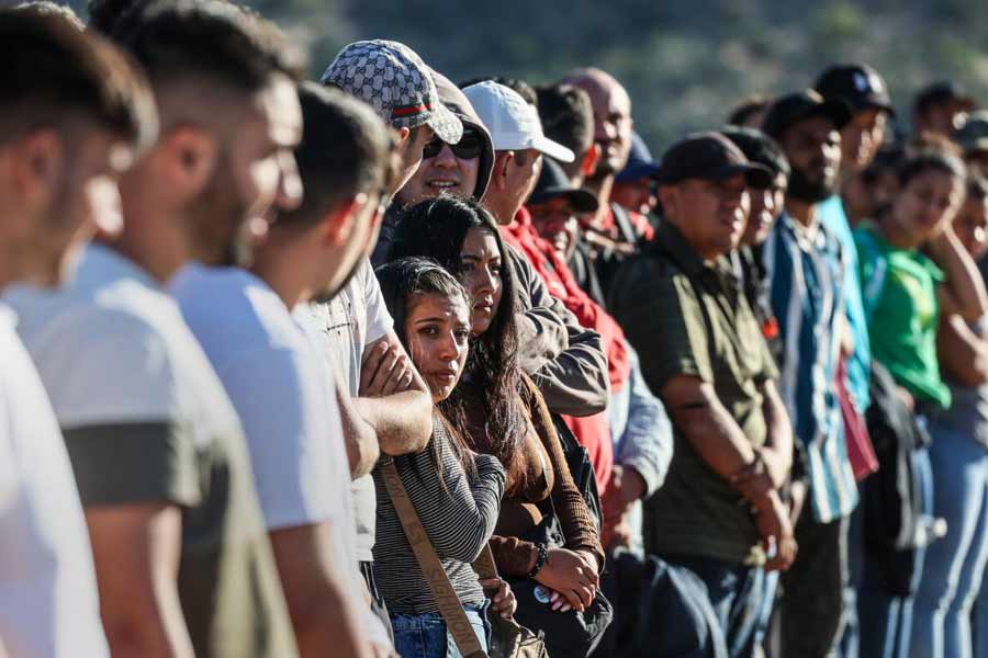 Trump confirms plan to declare national emergency on border security