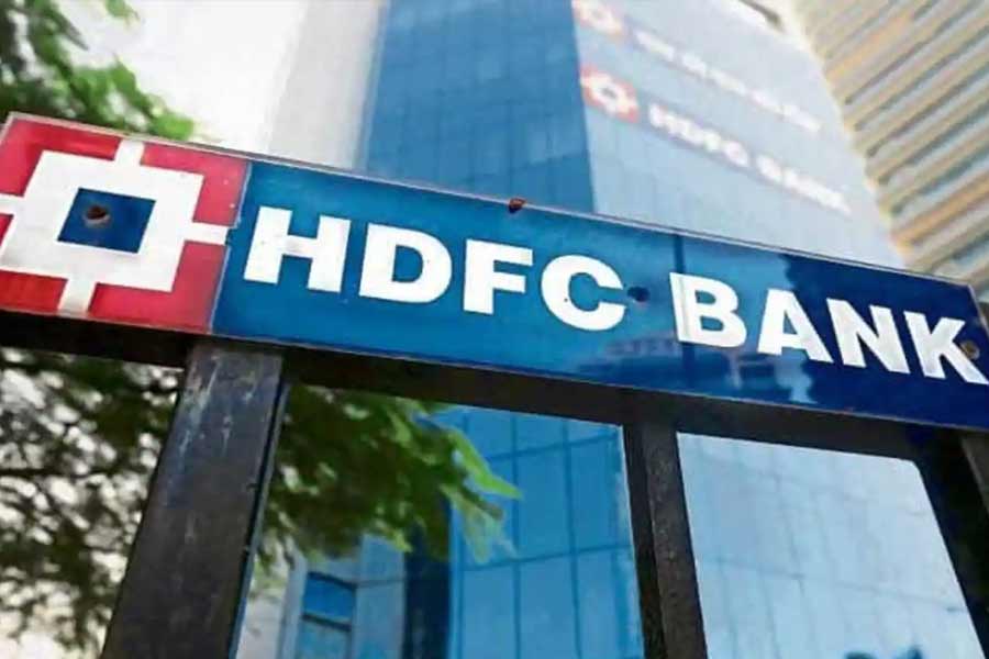 SBI is planning to borrow 125 crore dollar loan know its facilities 