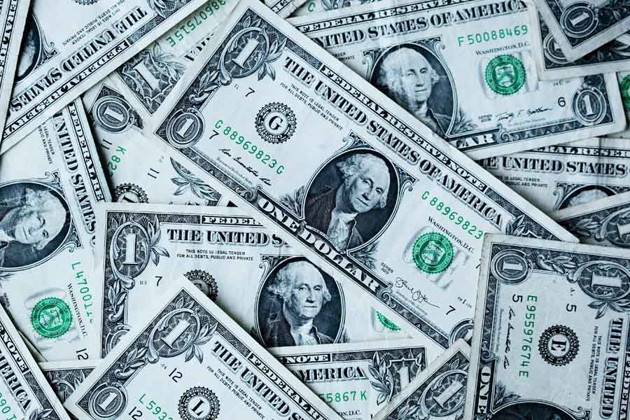 SBI is planning to borrow 125 crore dollar loan know its facilities 