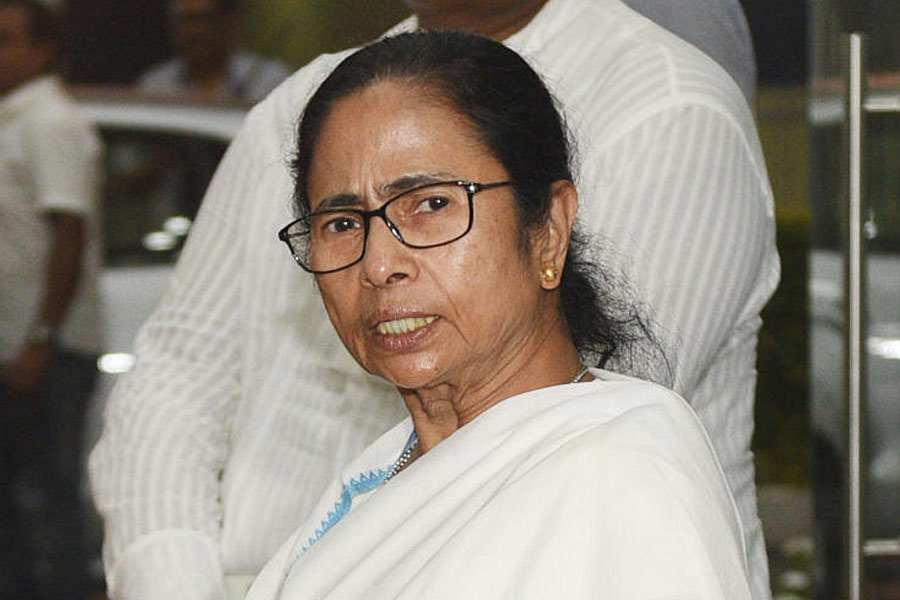 West Bengal CM Mamata Banerjee disappointed with price hike of potato in West Bengal dgtl