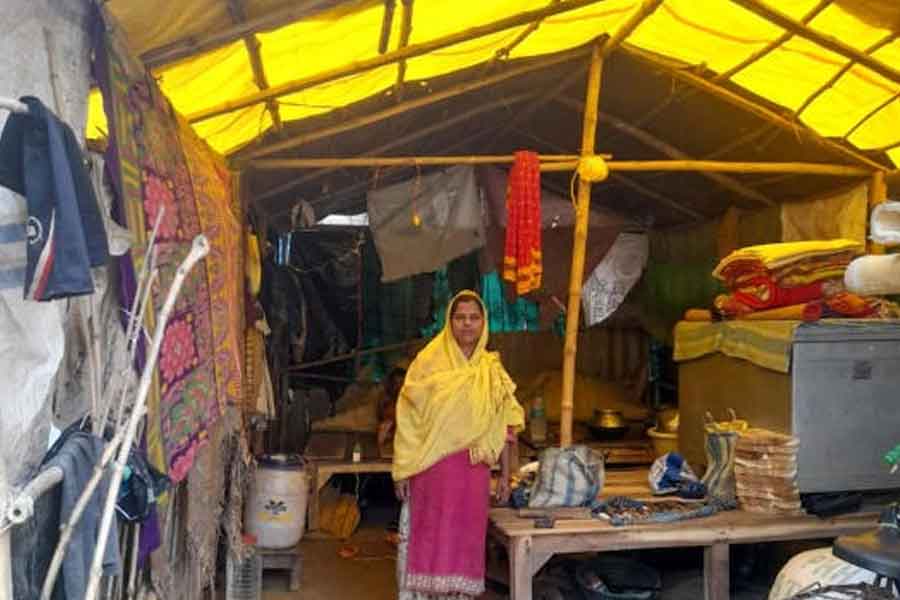 house has been destroyed by the flood but the name is not in the awas yojana list