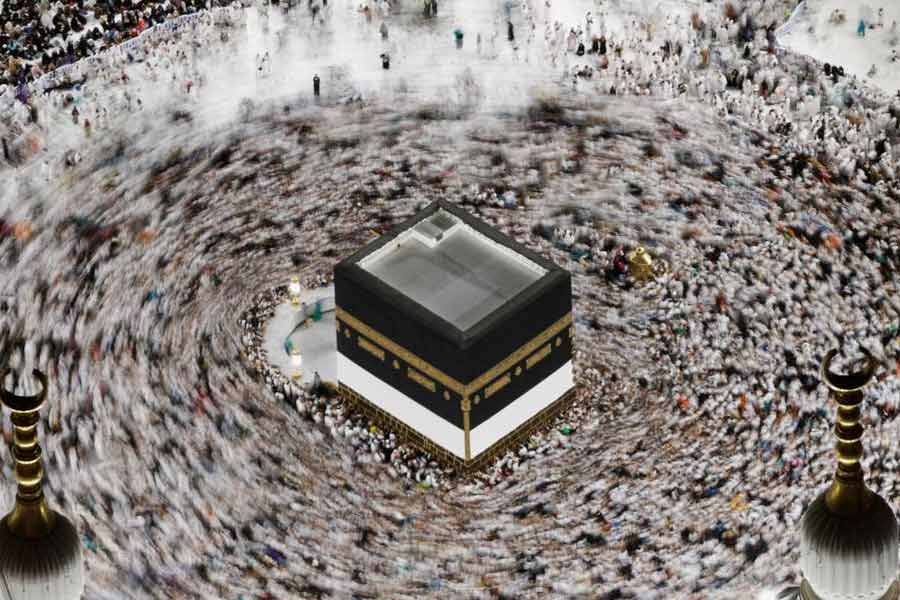 Pakistani pilgrims have to give affidavit regarding not to beg during Hajj in Saudi Arabia 